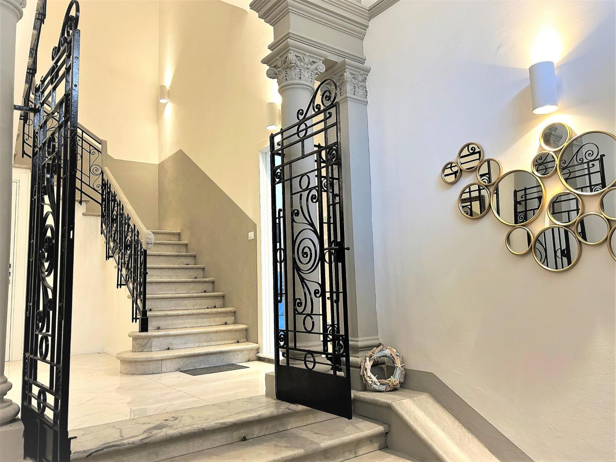 Allegra Viareggio Appartamento & Affittacamere Guest House Exterior foto